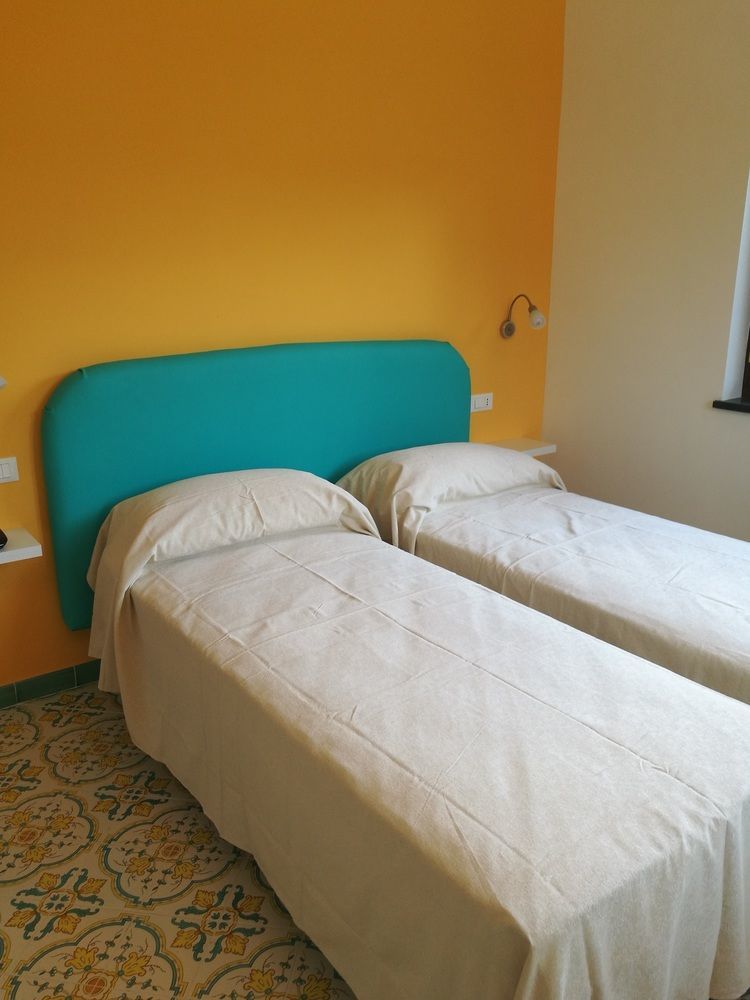 Oleum Guest House Massa Lubrense Eksteriør bilde